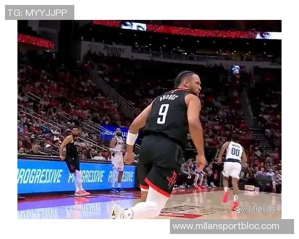 狄龙期待火箭防守对位挑战球队需寻找破解联防的有效策略