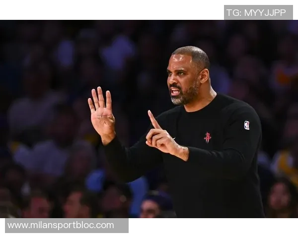 乌度卡称申京无需额外激励其对位能力在关键时刻依然具优势